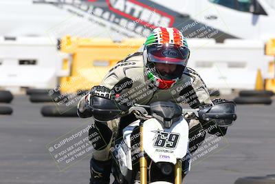 media/Sep-25-2023-Moto Forza (Mon) [[81ffa65e0a]]/Around the Pits/